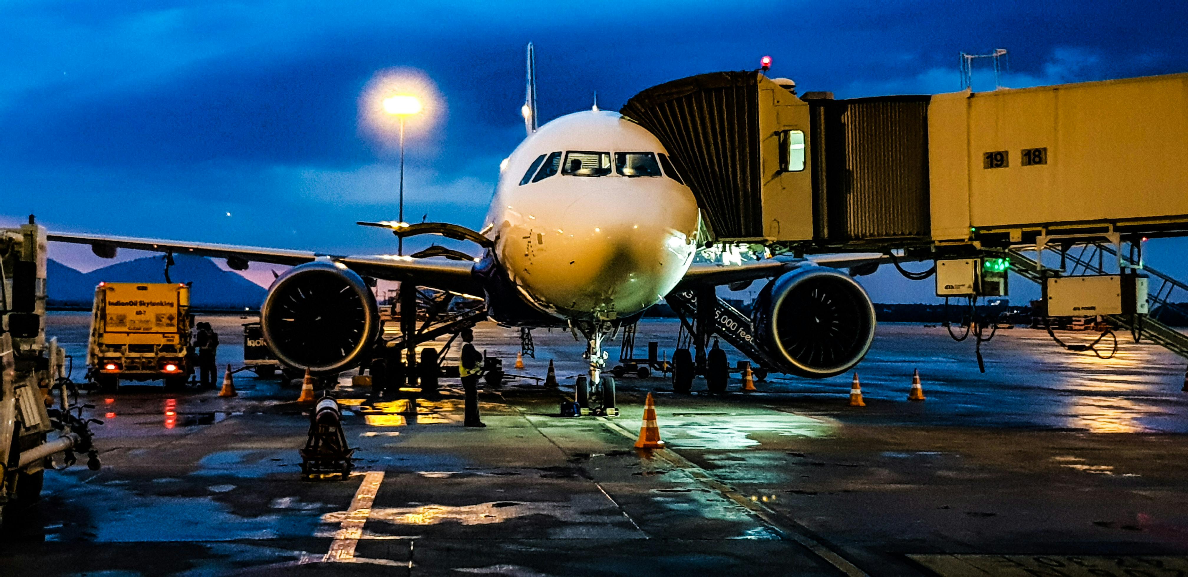 An airplane.