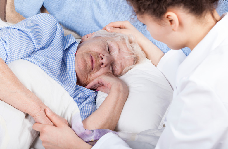 Healthcare-nurse-with-paiient-IDEAS.jpg Healthcare-nurse-with-paiient-IDEAS.jpg
